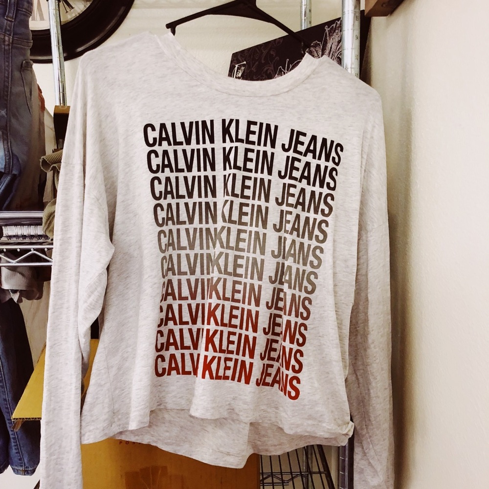 Calvin Klein long sleeve ombré logo